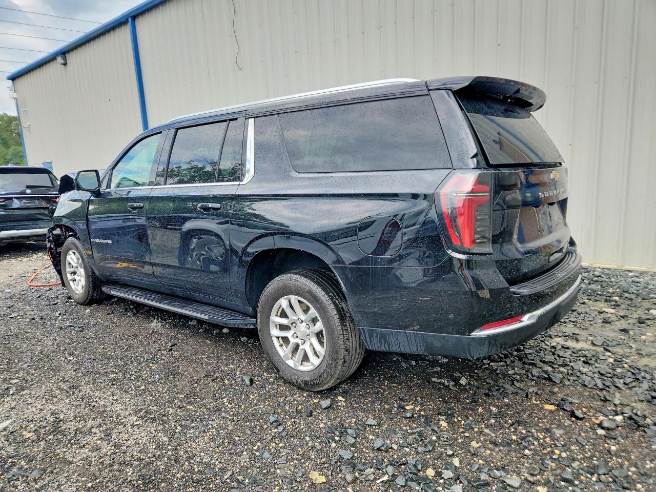 2025 CHEVROLET SUBURBAN K1500 LT — снимка 2