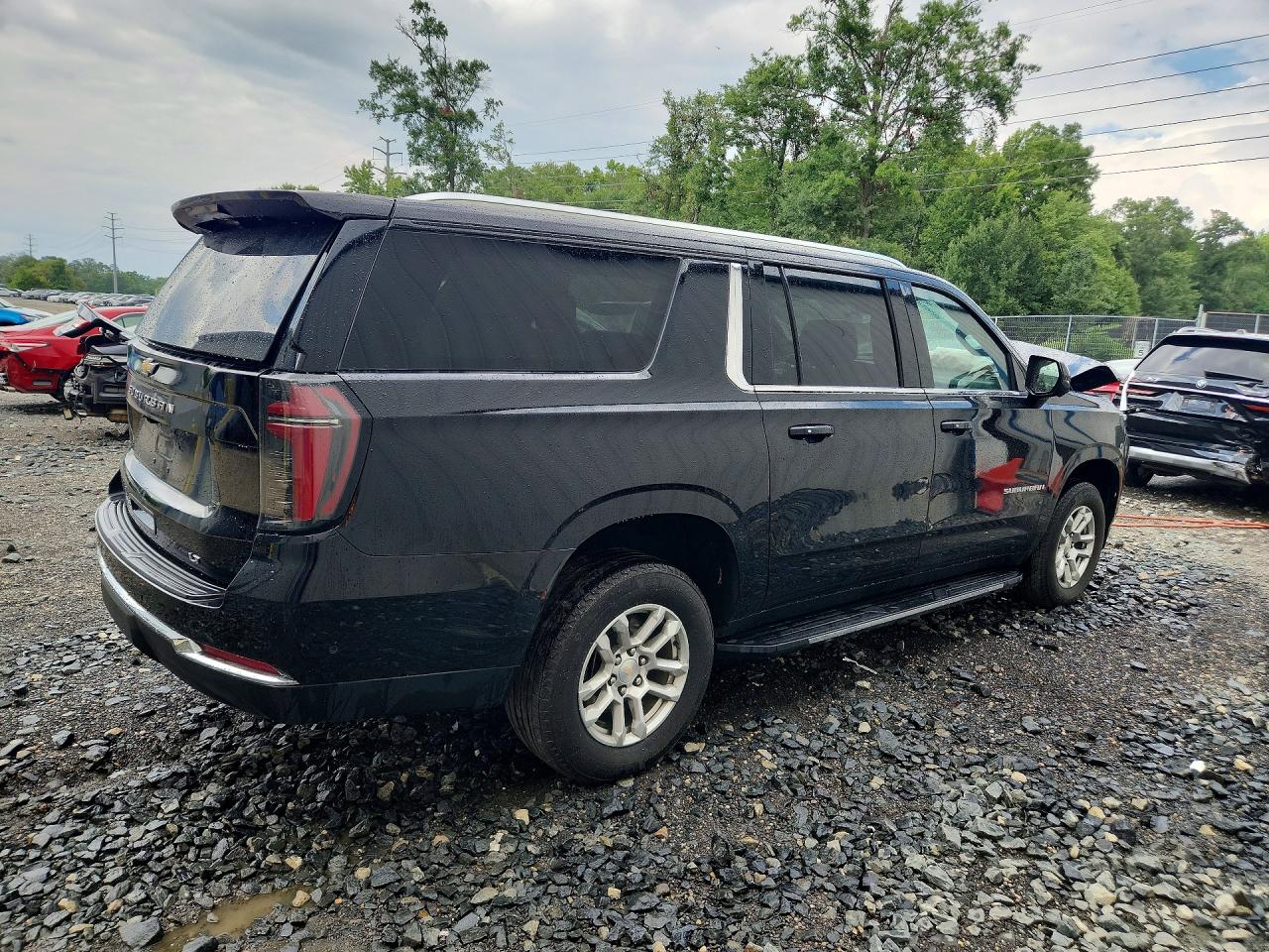 2025 CHEVROLET SUBURBAN K1500 LT — снимка 3