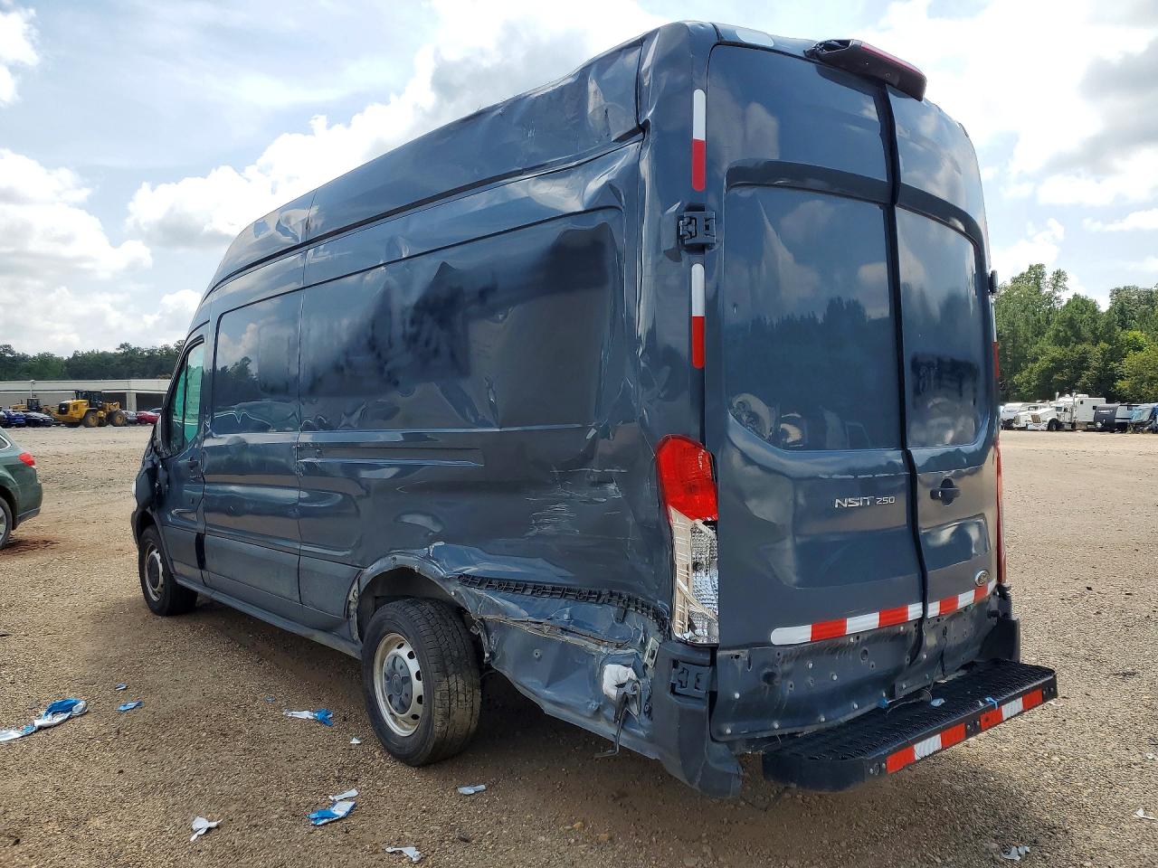 2019 FORD TRANSIT T-250 — снимка 2
