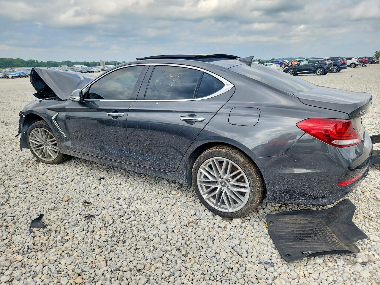 2021 GENESIS G70 2.0T — снимка 2