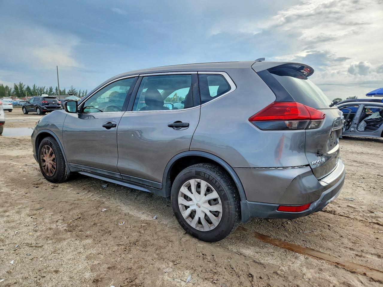 2018 NISSAN ROGUE S — снимка 2