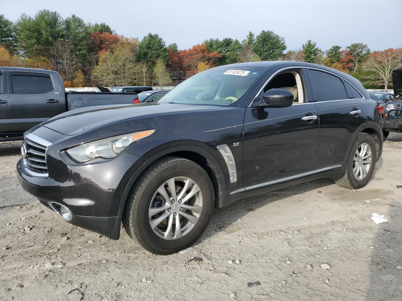 2015 INFINITI QX70 BASE