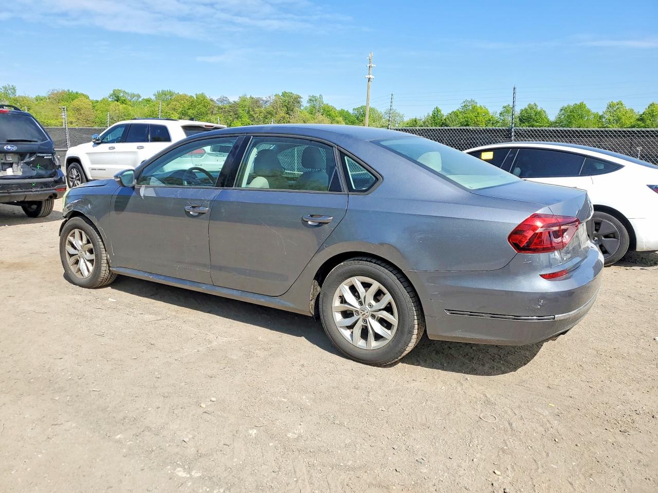 2018 VOLKSWAGEN PASSAT S — снимка 2