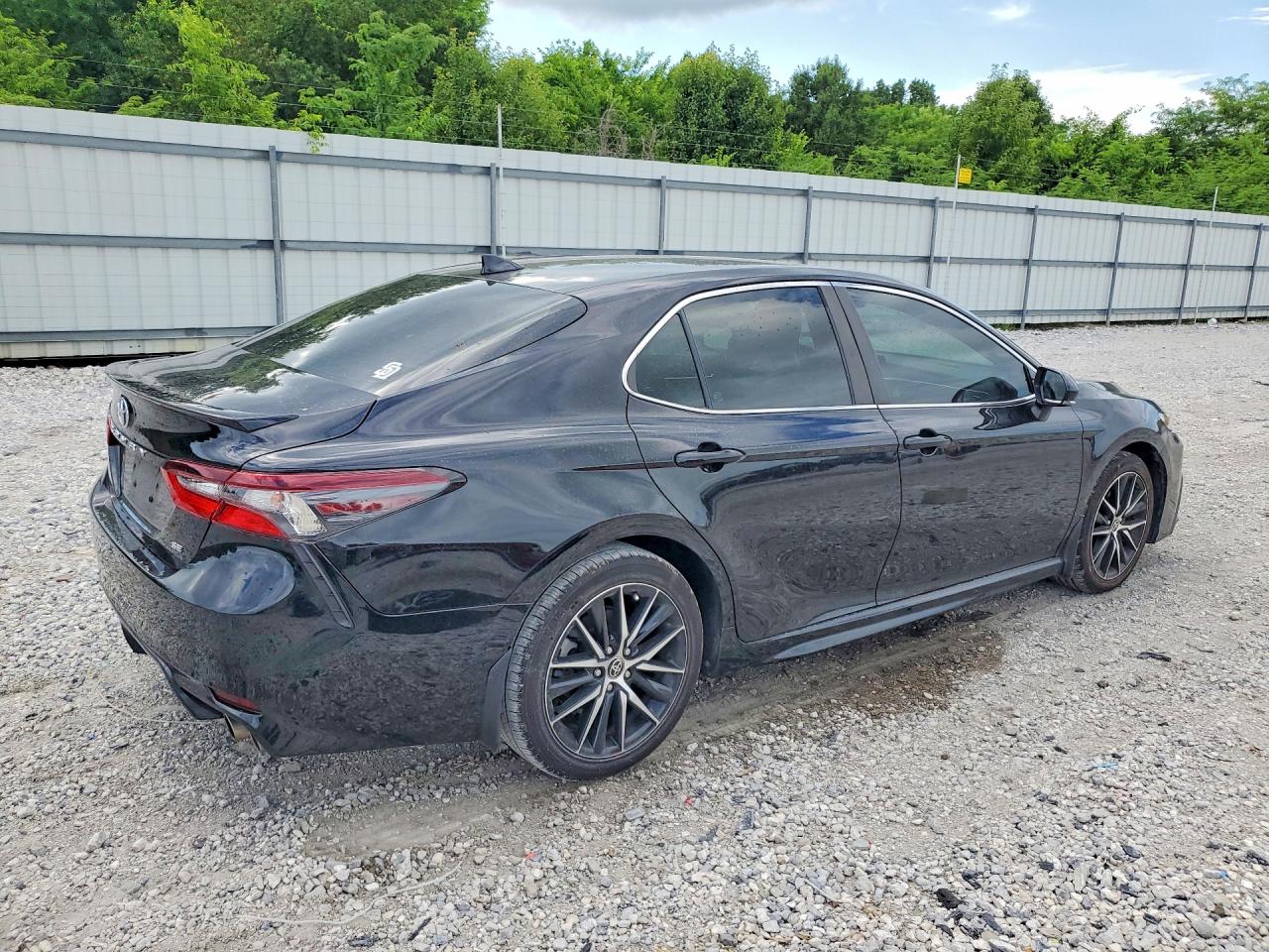 2022 TOYOTA CAMRY SE — снимка 3