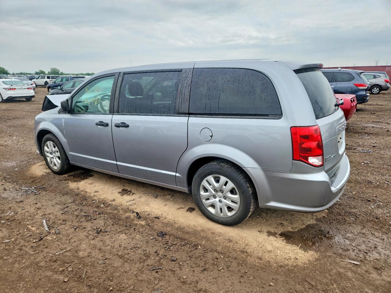 2019 DODGE GRAND CARAVAN SE — снимка 2
