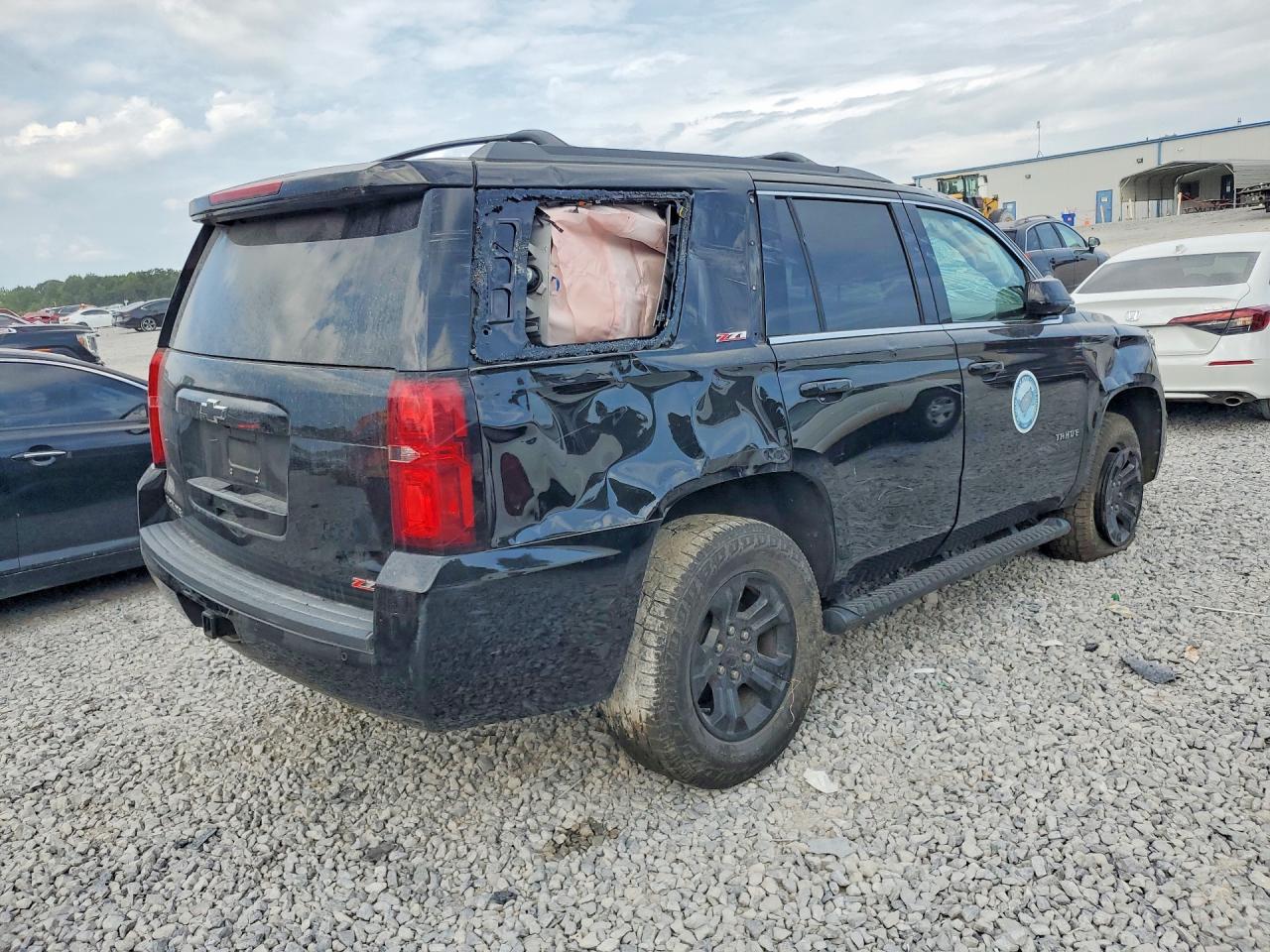 2019 CHEVROLET TAHOE K1500 LT — снимка 3