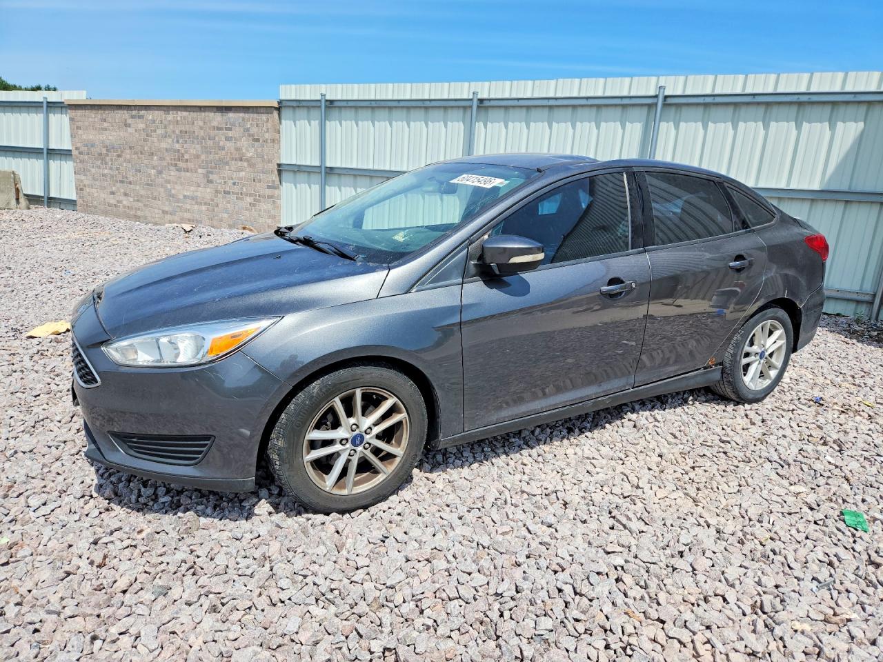2016 FORD FOCUS SE