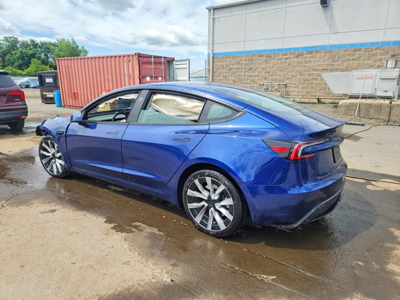 2024 TESLA MODEL 3 — снимка 2
