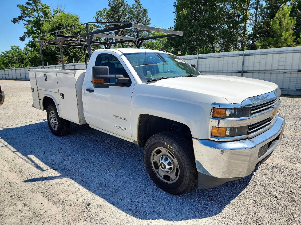 2017 CHEVROLET SILVERADO C2500 HEAVY DUTY — снимка 4