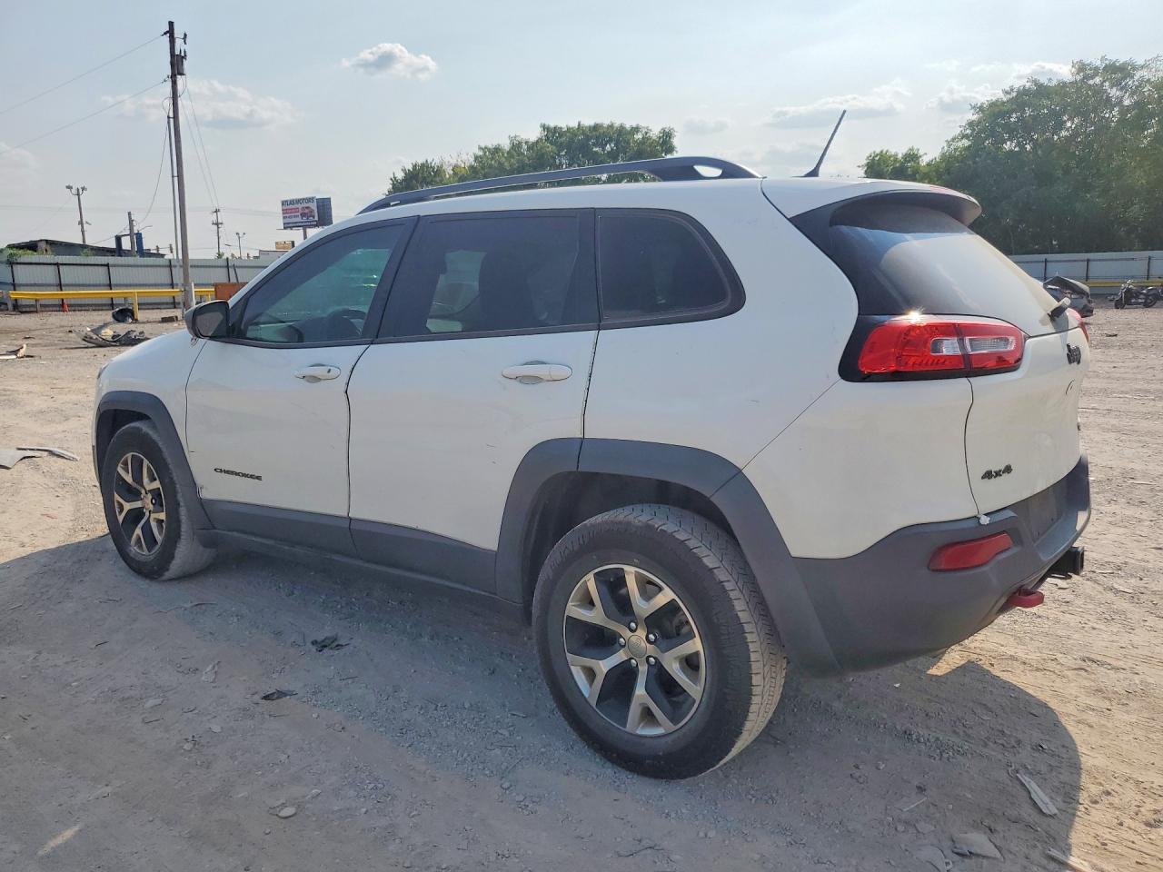2015 JEEP CHEROKEE TRAILHAWK — снимка 2