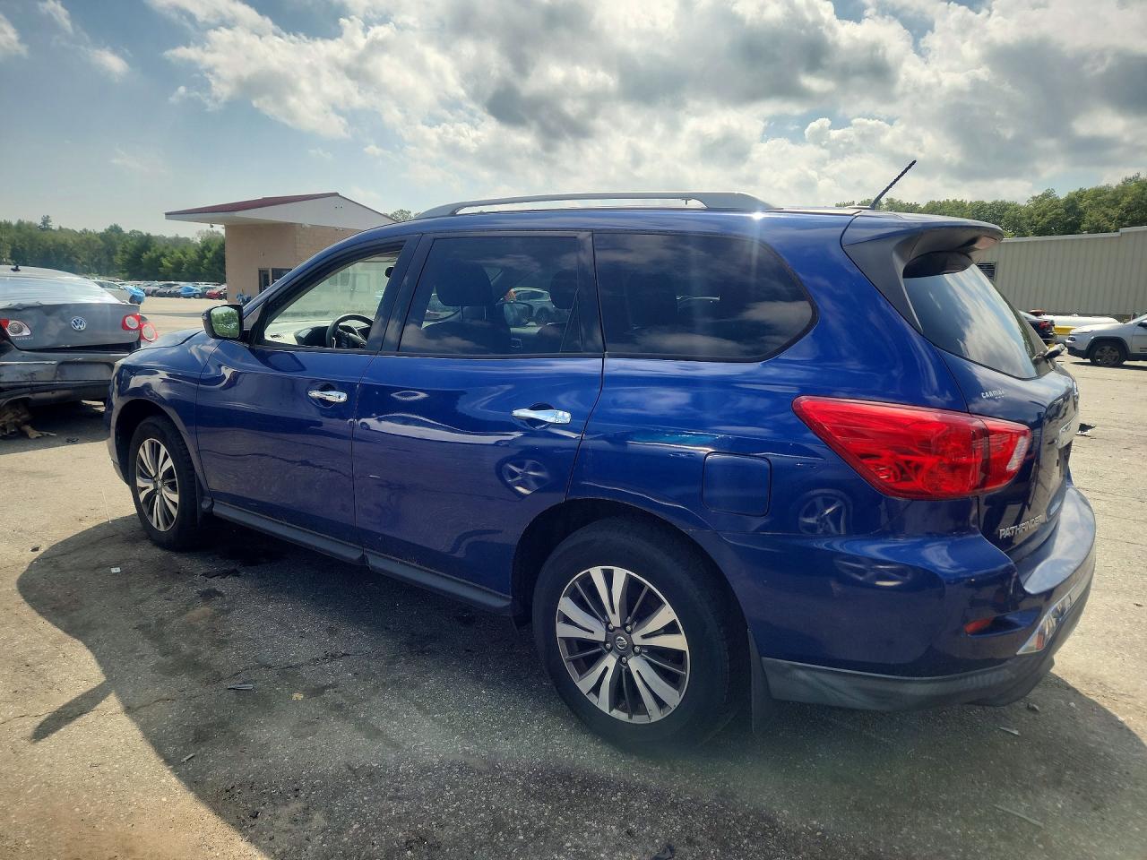 2017 NISSAN PATHFINDER S — снимка 2