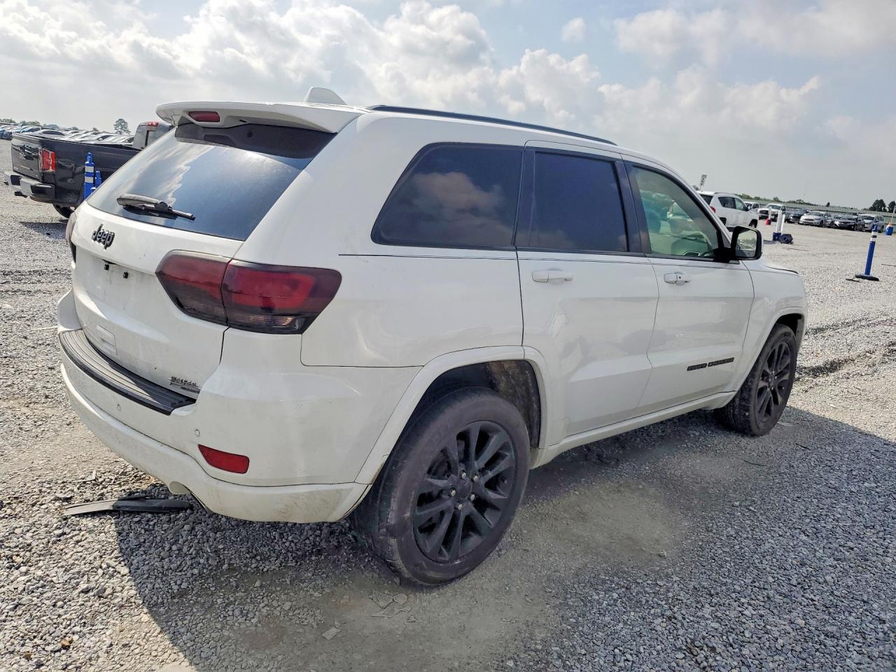 2018 JEEP GRAND CHEROKEE LARED — снимка 3