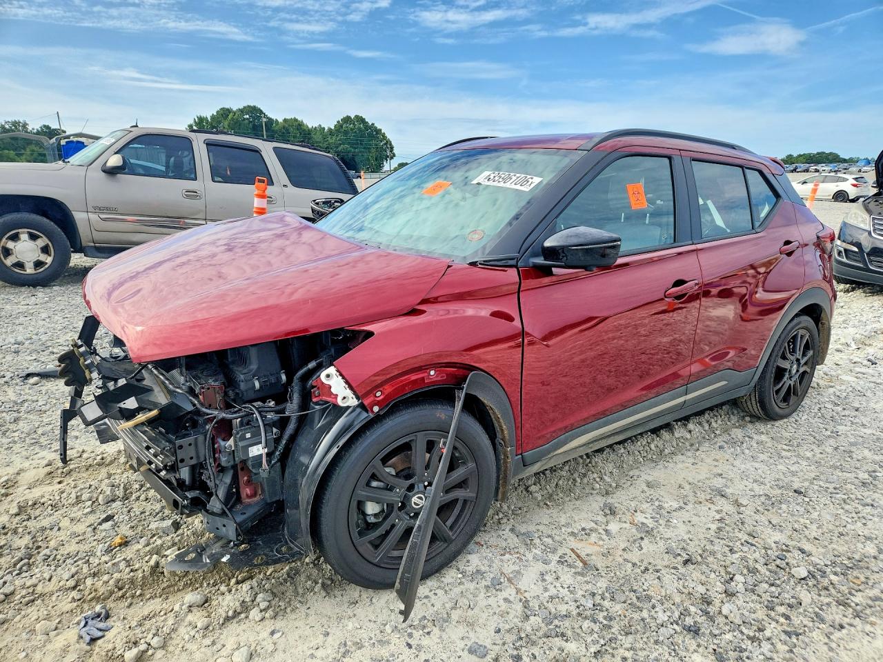 2021 NISSAN KICKS SR