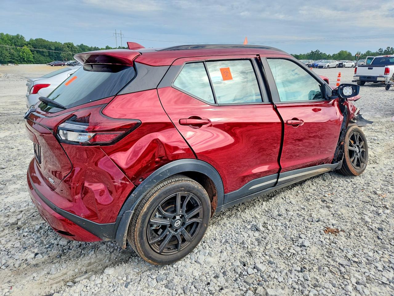2021 NISSAN KICKS SR — снимка 3