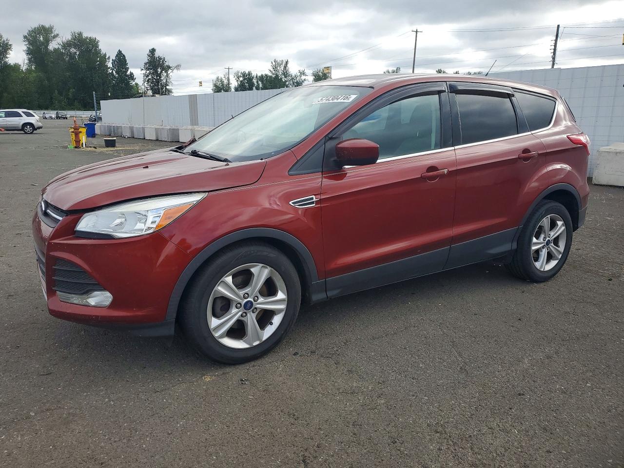 2016 FORD ESCAPE 4D SE