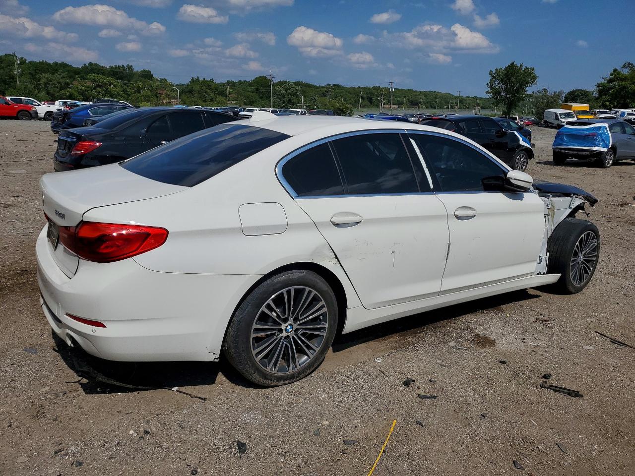 2019 BMW 530 XI — снимка 3
