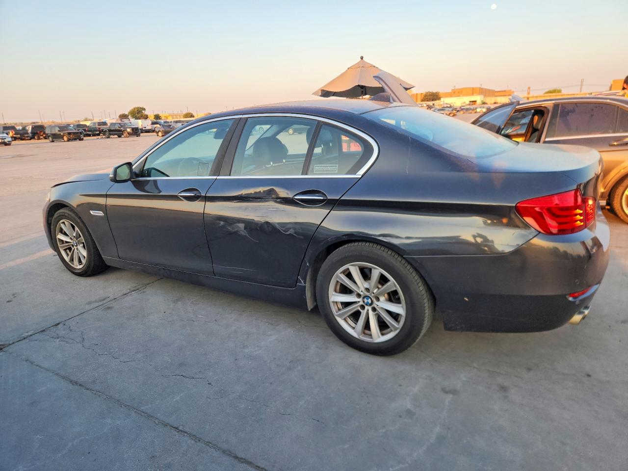 2014 BMW 528 I — снимка 2