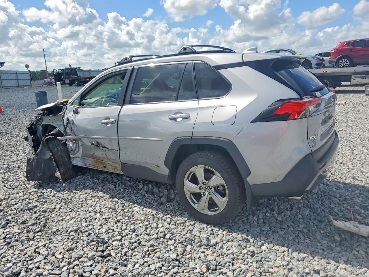 2019 TOYOTA RAV4 LIMITED — снимка 2