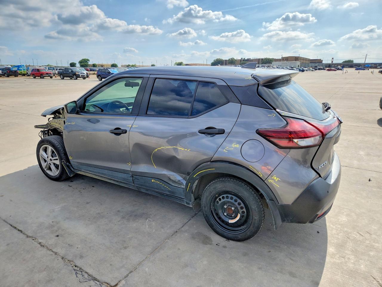 2021 NISSAN KICKS S — снимка 2