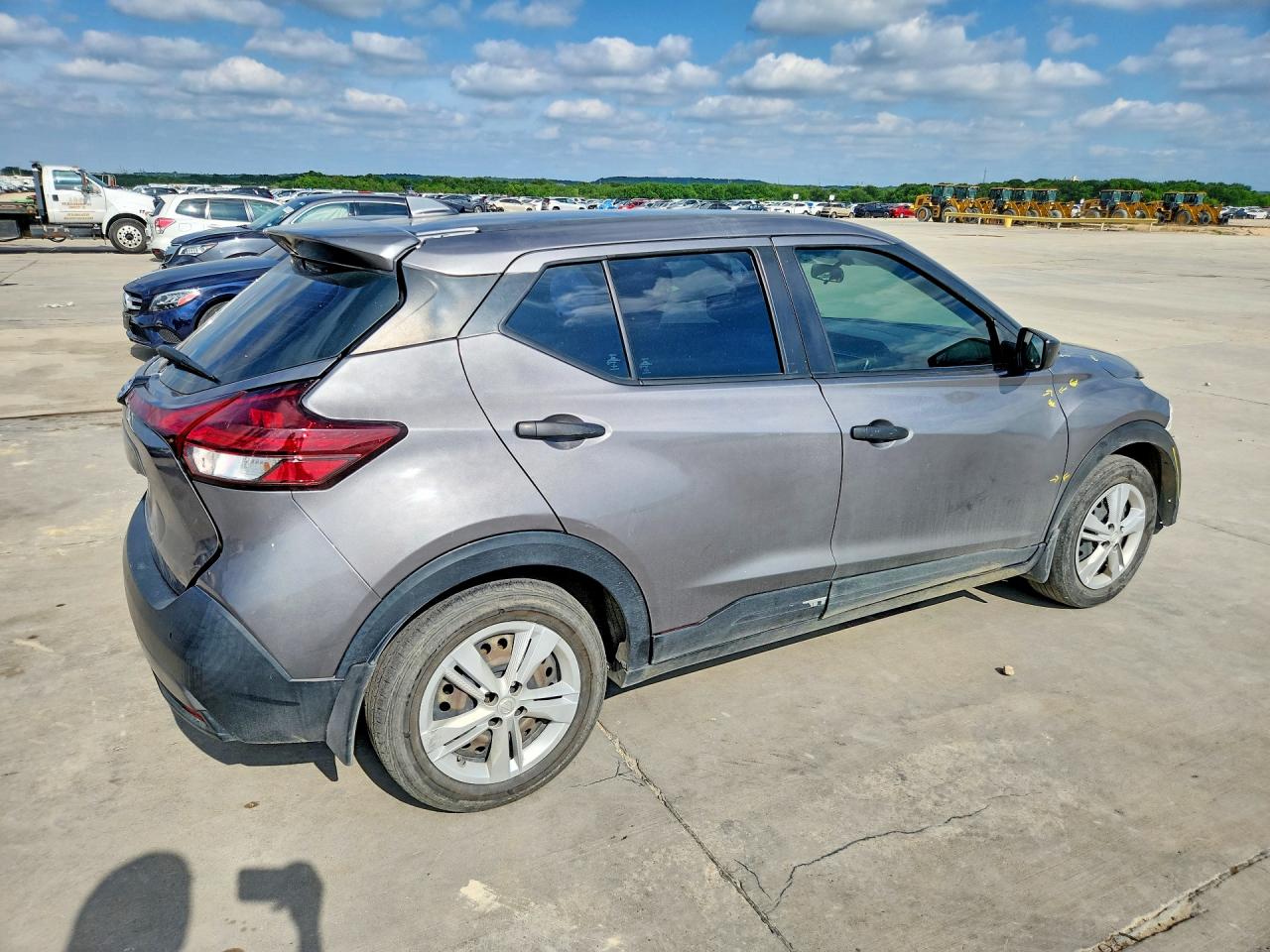 2021 NISSAN KICKS S — снимка 3