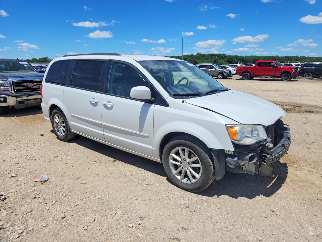2016 DODGE GRAND CARAVAN SXT — снимка 4