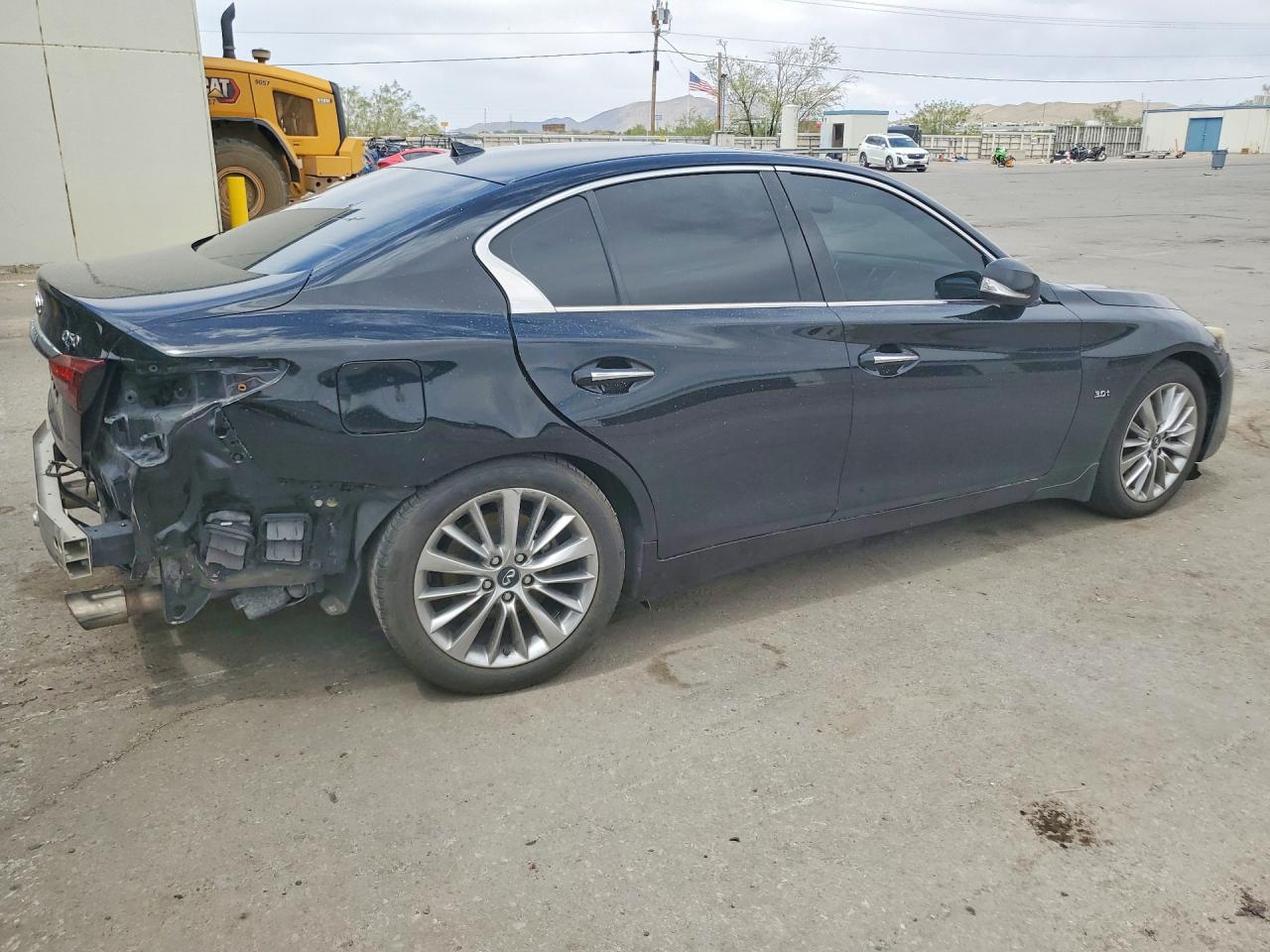 2018 INFINITI Q50 3.0T LUXE — снимка 3