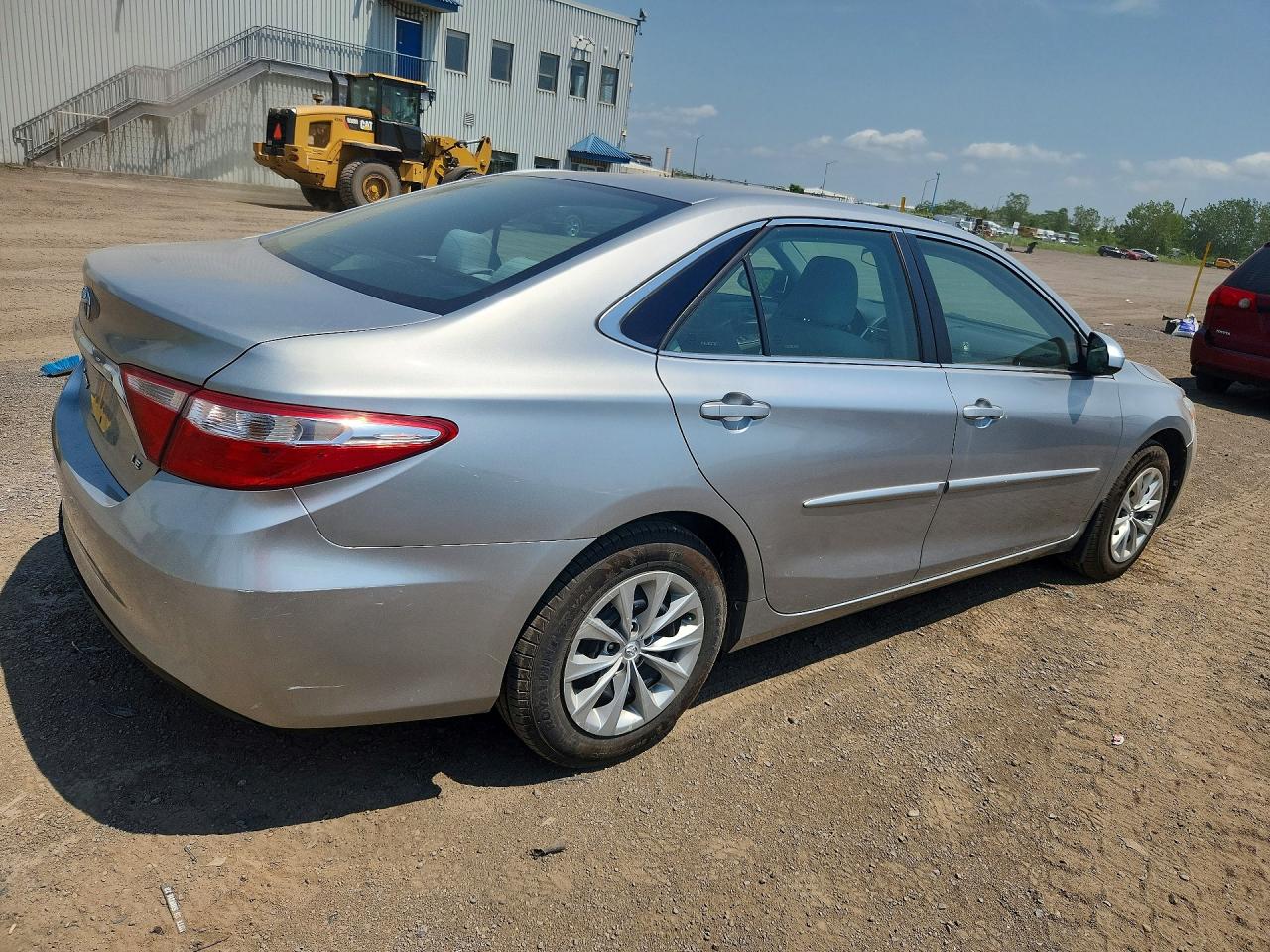 2015 TOYOTA CAMRY LE — снимка 3