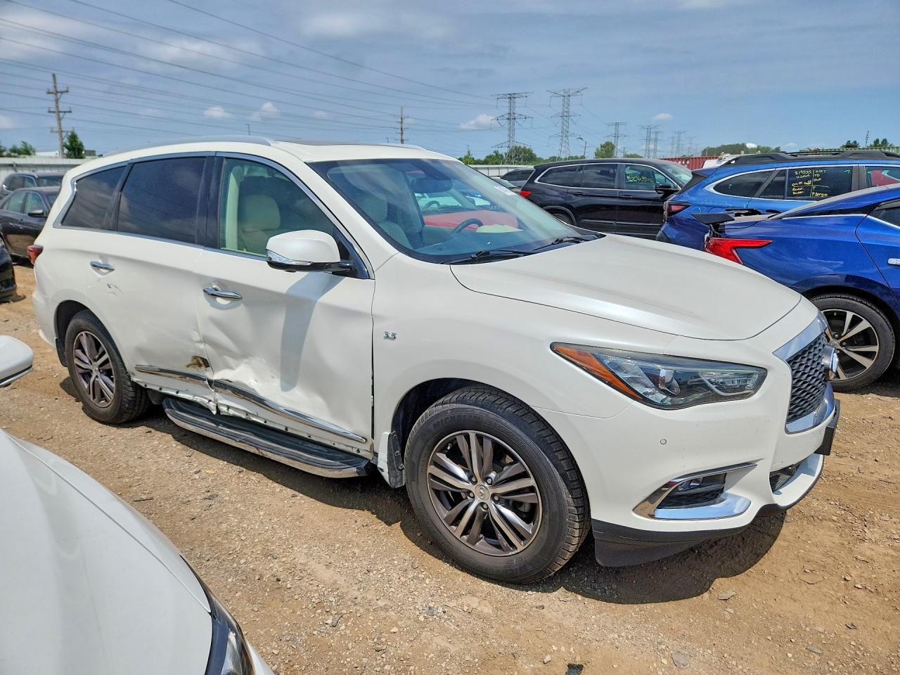 2017 INFINITI QX60 BASE — снимка 4
