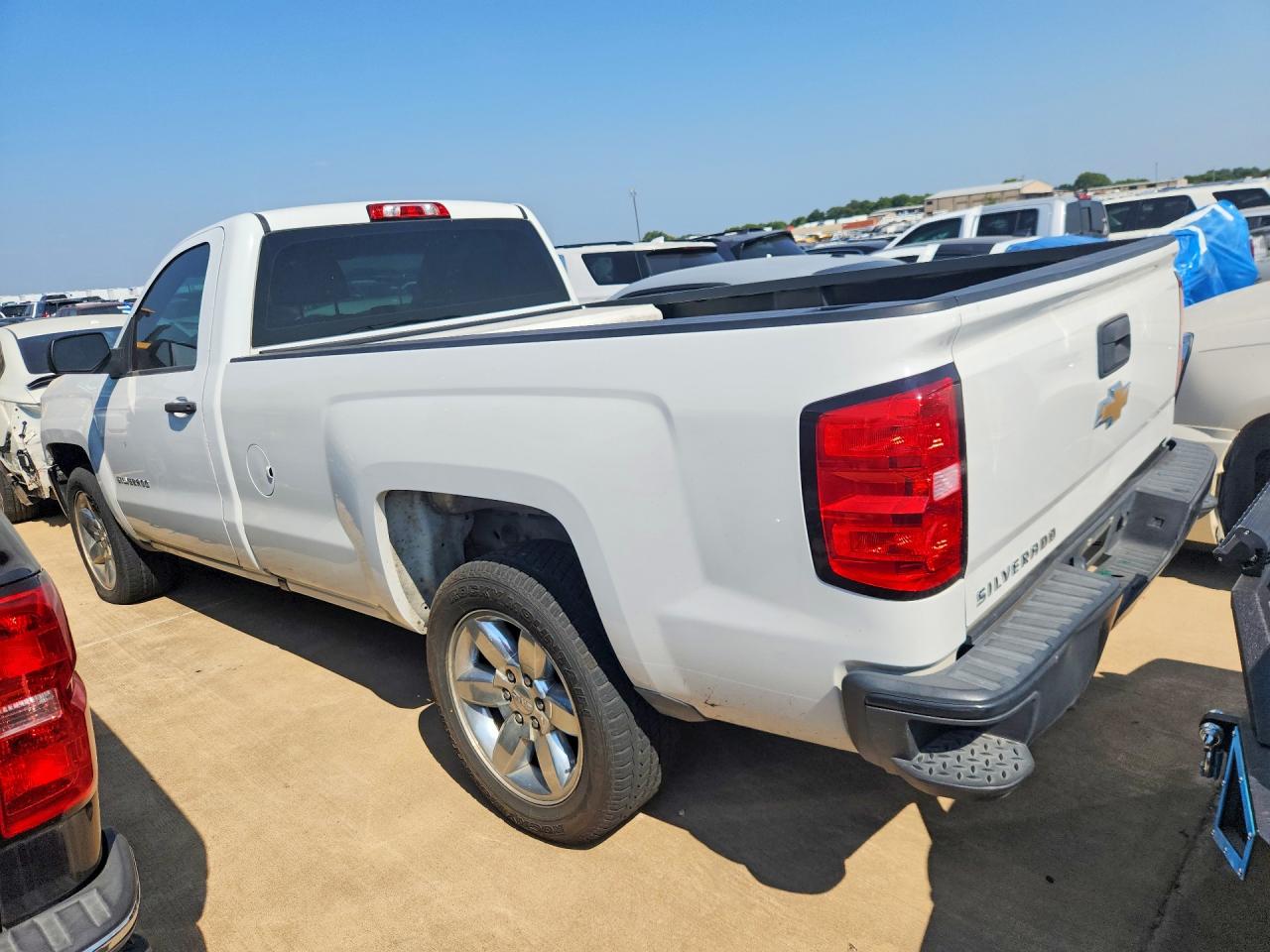 2017 CHEVROLET SILVERADO C1500 — снимка 2