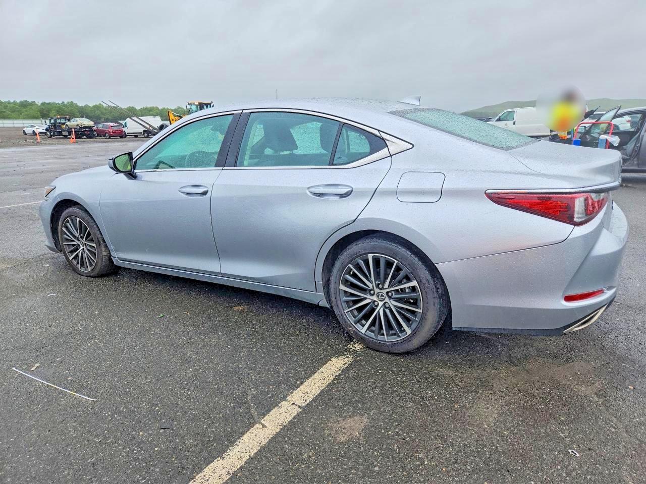 2024 LEXUS ES 350 BASE — снимка 2