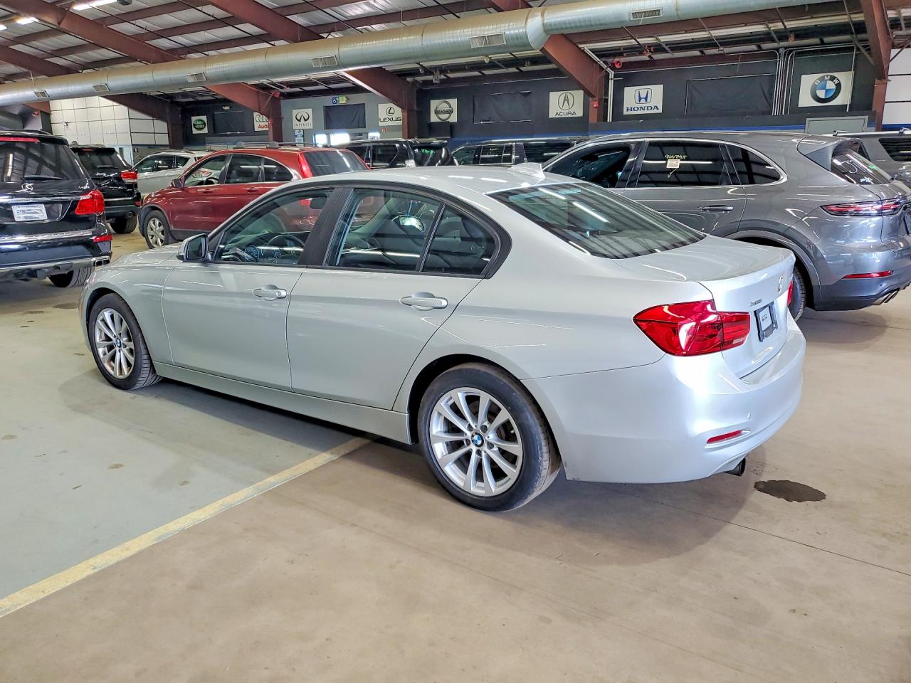 2016 BMW 320 XI — снимка 2