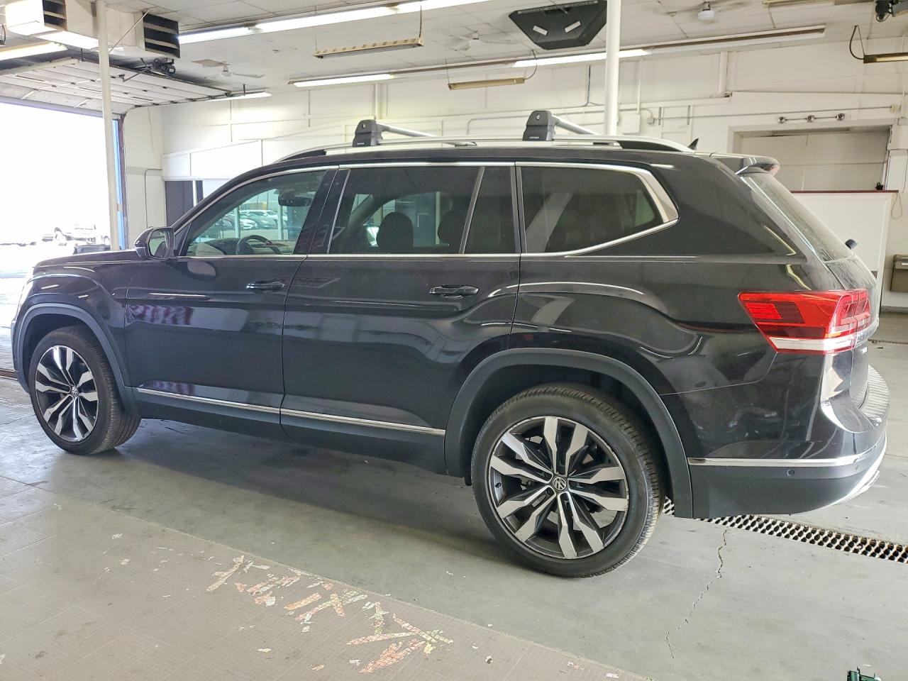 2019 VOLKSWAGEN ATLAS SEL PREMIUM — снимка 2