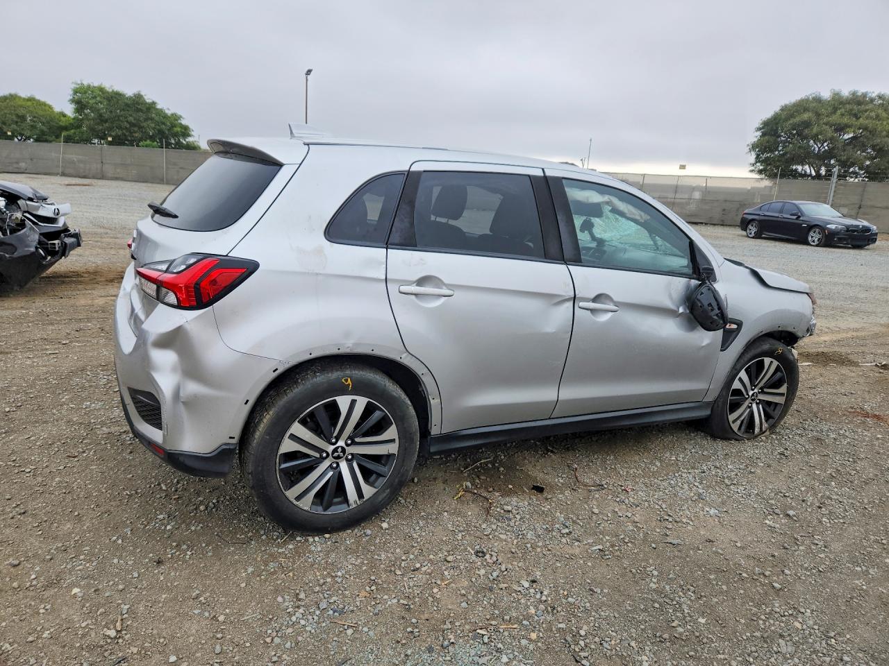 2021 MITSUBISHI OUTLANDER SPORT ES — снимка 3
