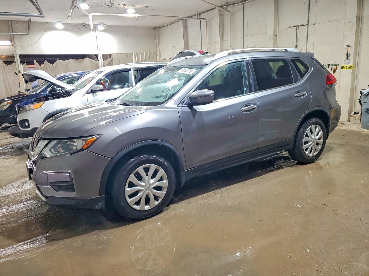2017 NISSAN ROGUE S