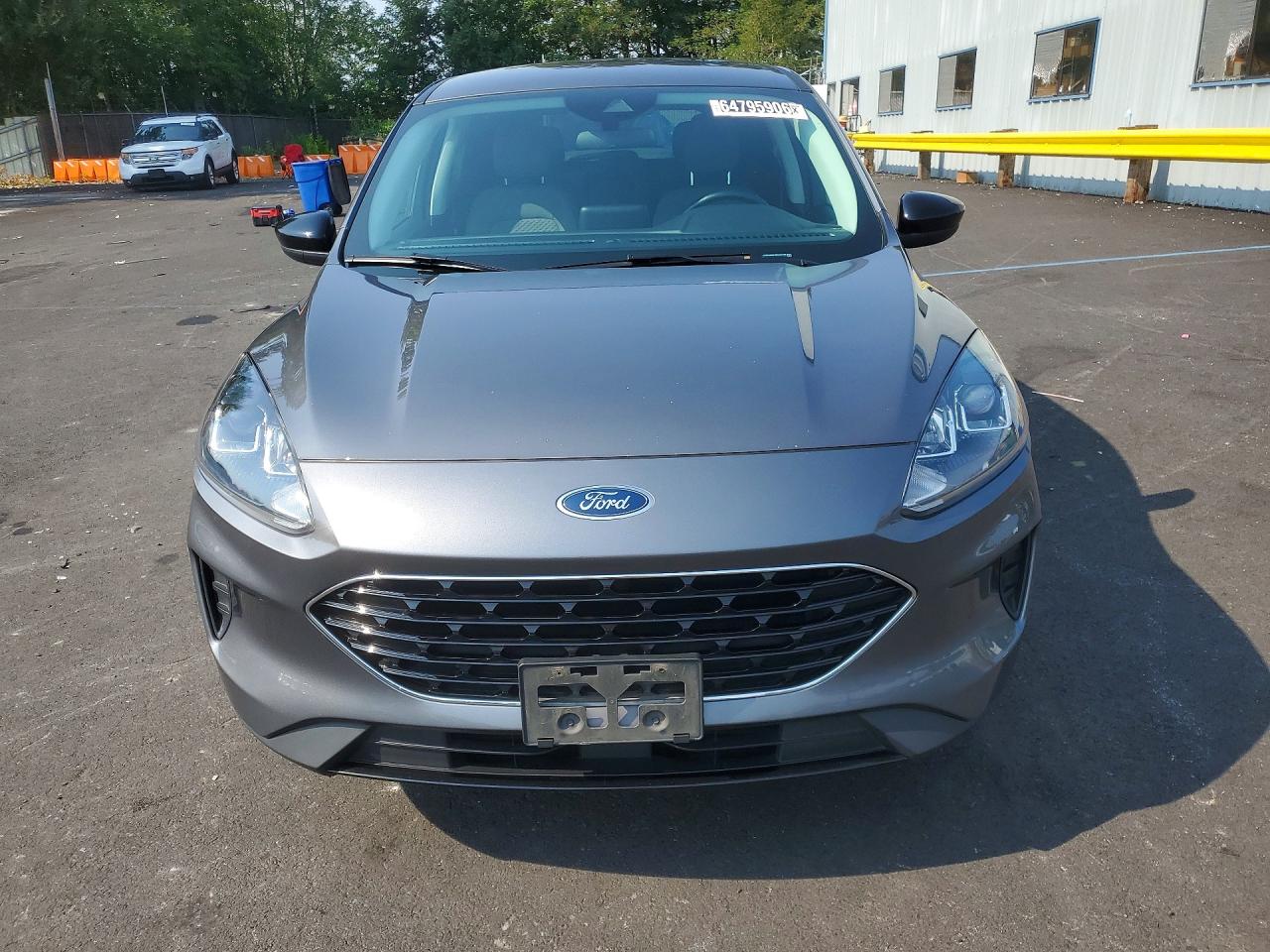 2021 FORD ESCAPE SE — снимка 5