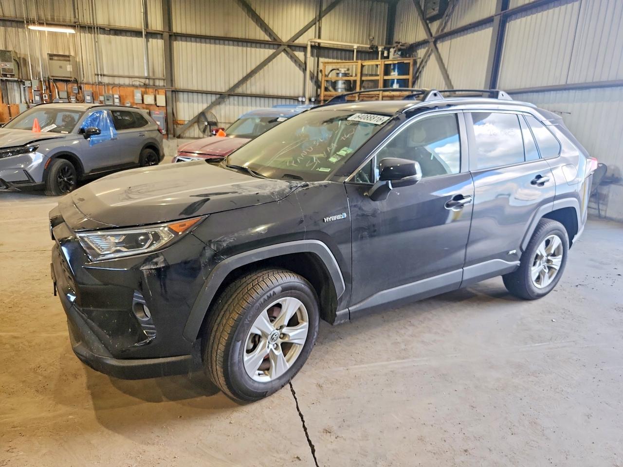 2021 TOYOTA RAV4 XLE HV