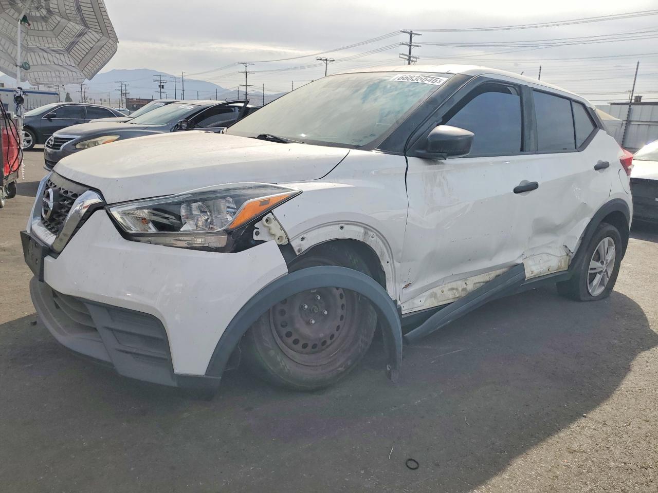 2020 NISSAN KICKS S