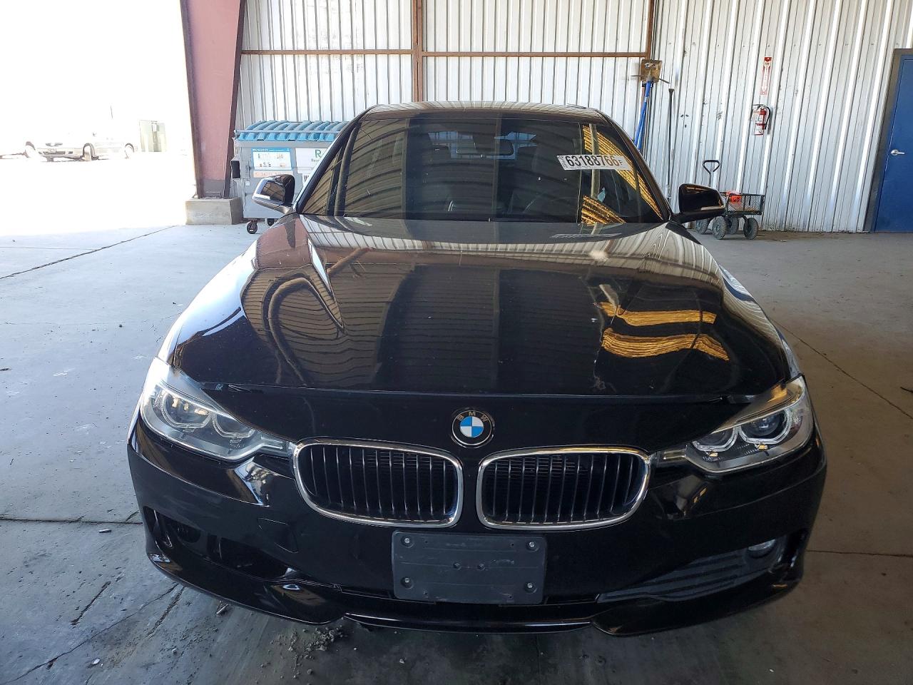 2014 BMW 320 I — снимка 5