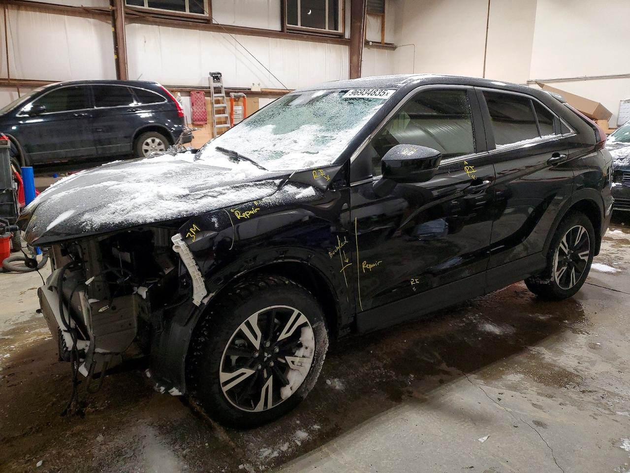 2025 MITSUBISHI ECLIPSE CROSS ES