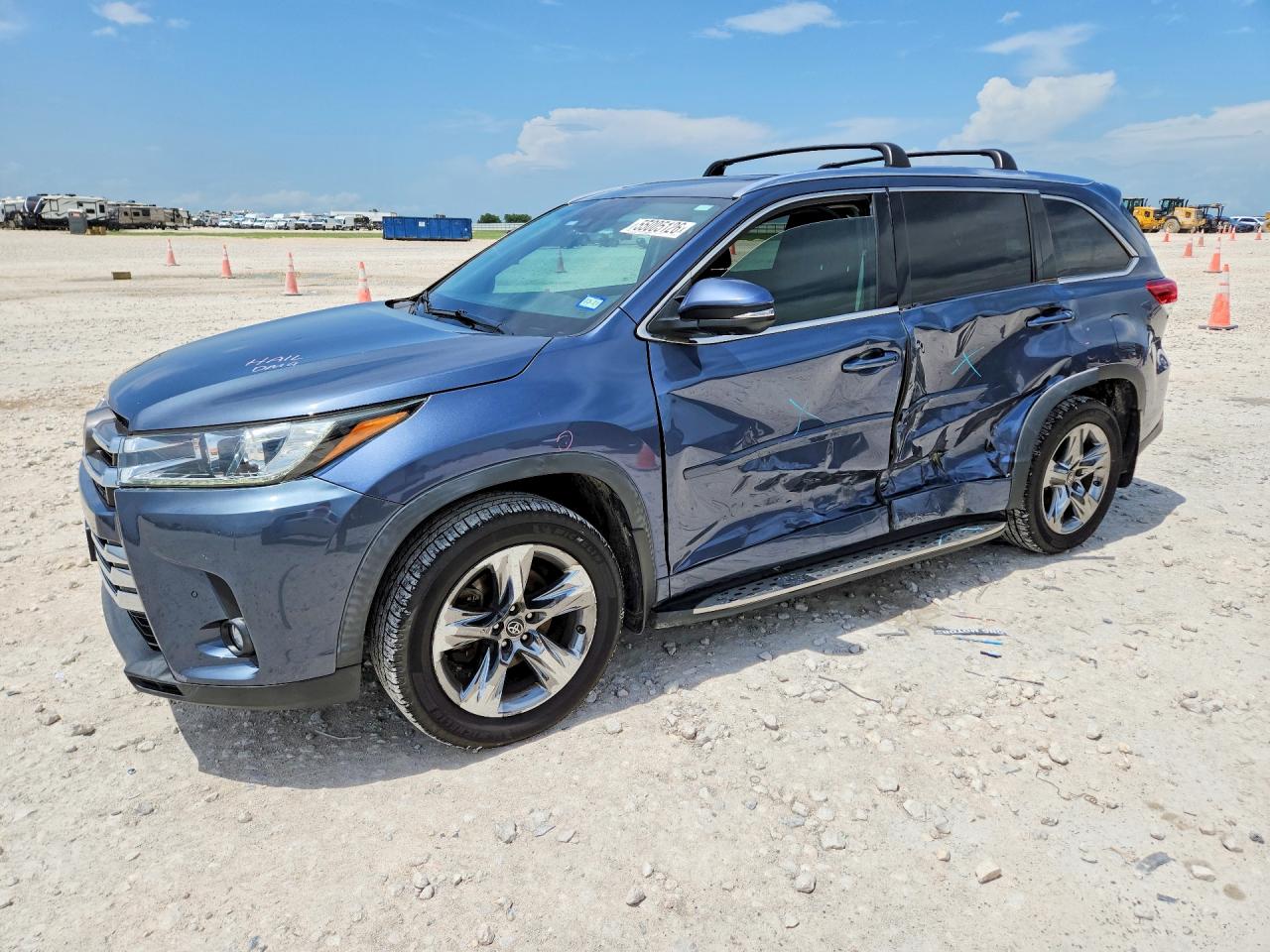 2019 TOYOTA HIGHLANDER LIMITED PLATINUM
