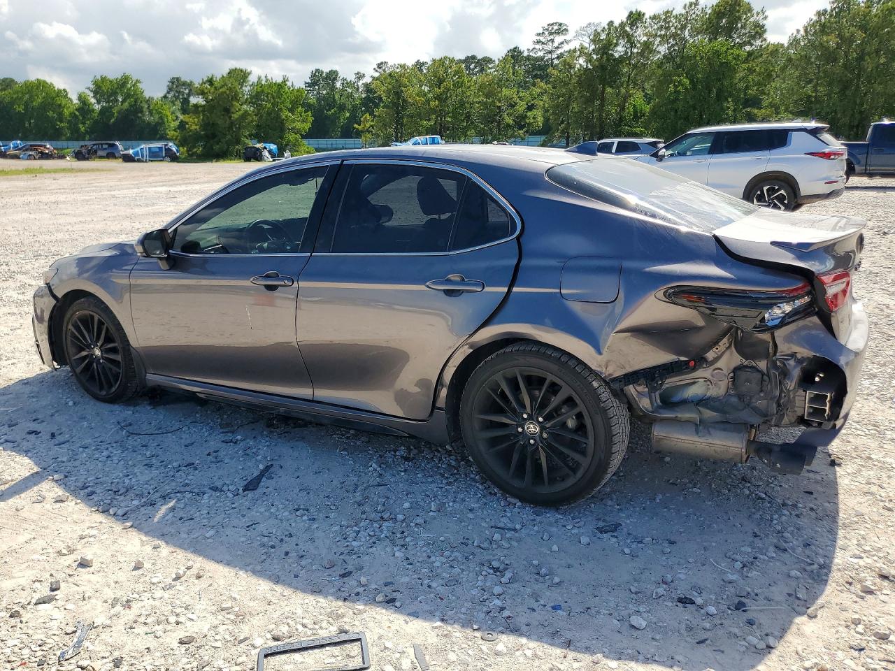 2022 TOYOTA CAMRY XSE — снимка 2