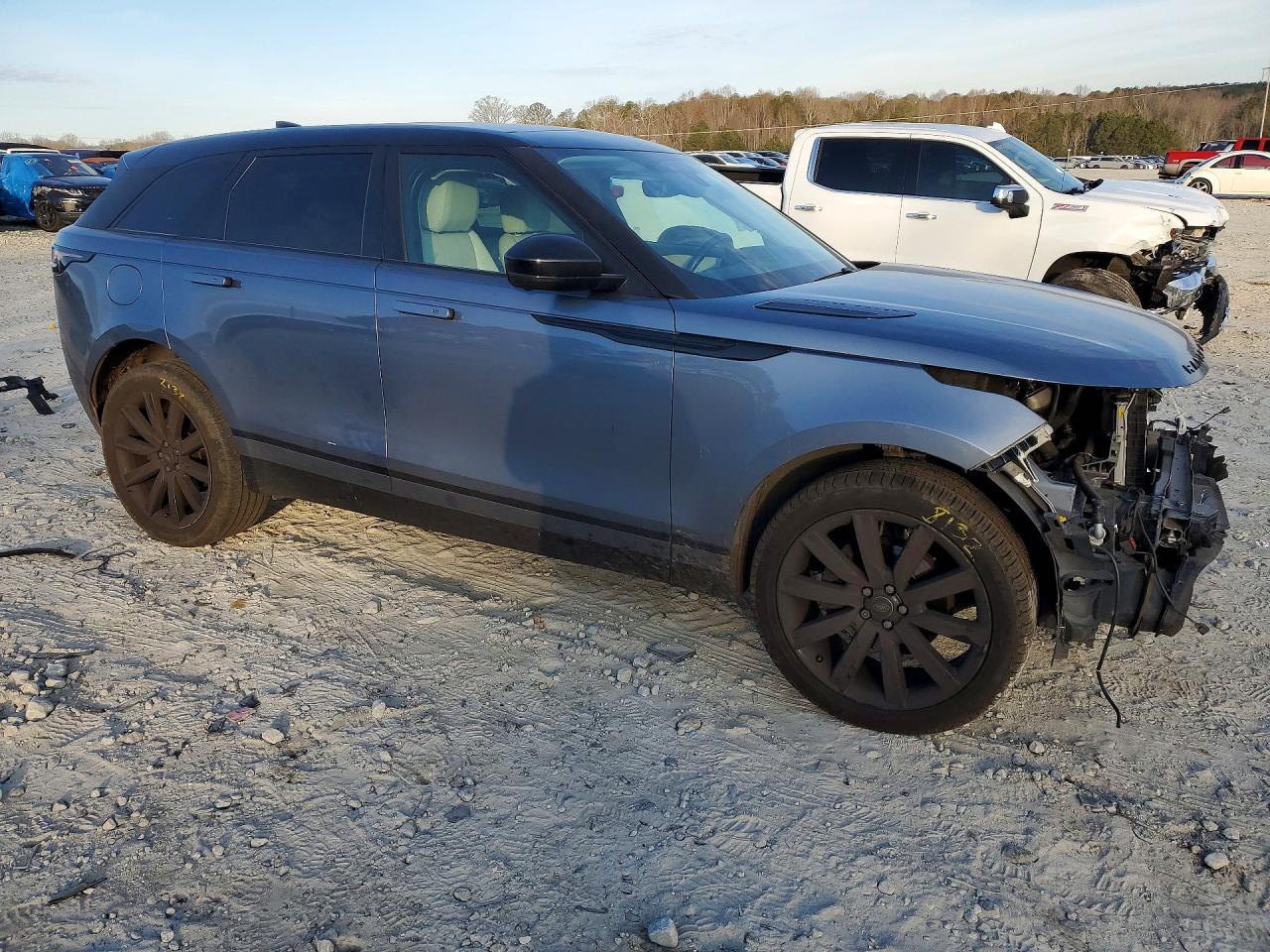 2020 LAND ROVER RANGE ROVER VELAR R-DYNAMIC S — снимка 4