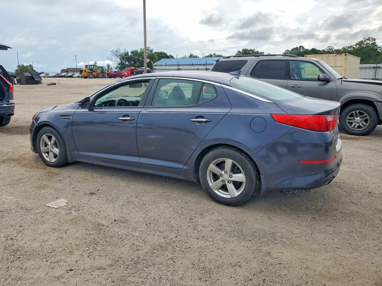 2015 KIA OPTIMA LX — снимка 2
