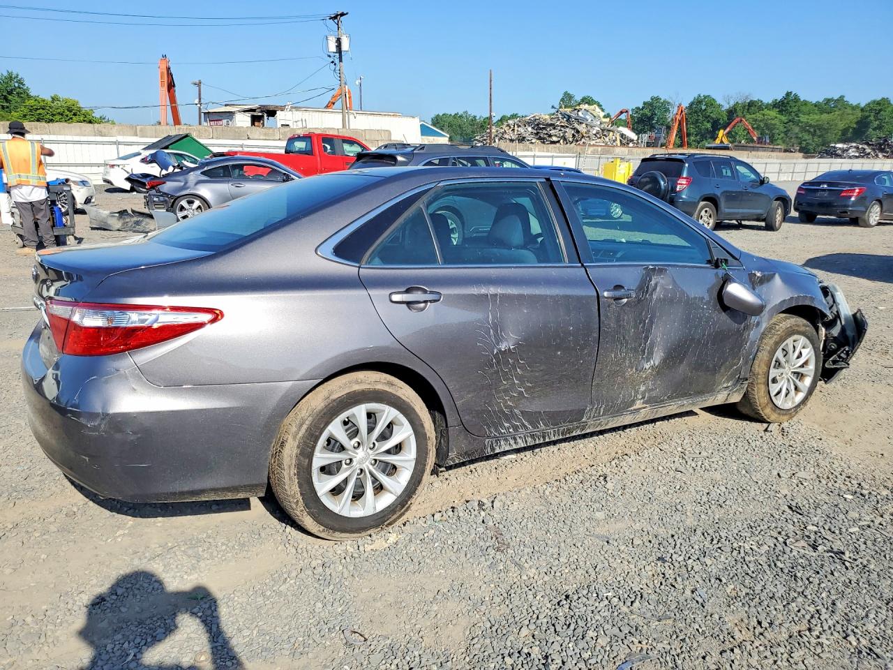 2016 TOYOTA CAMRY LE — снимка 3