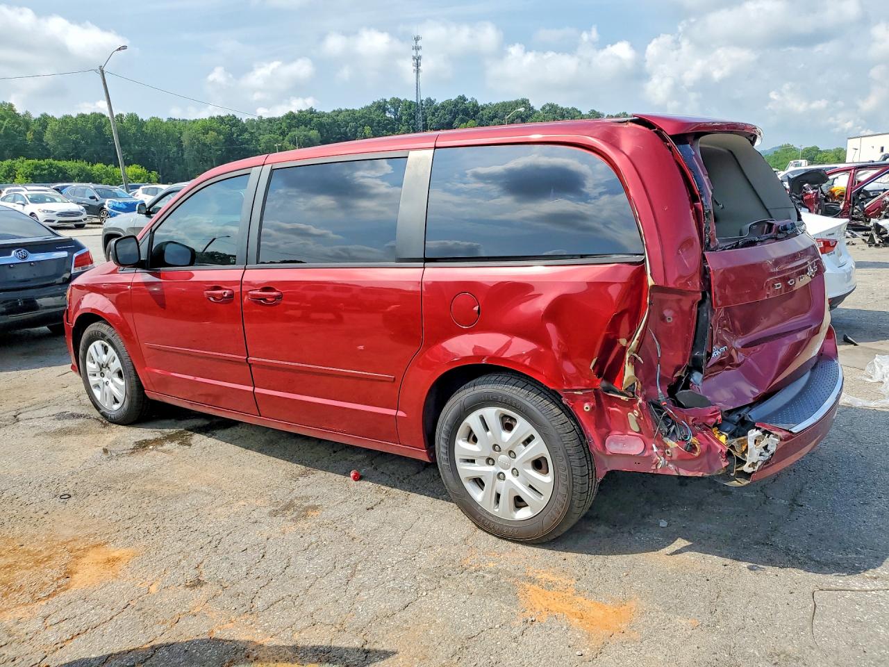 2015 DODGE GRAND CARAVAN SE — снимка 2