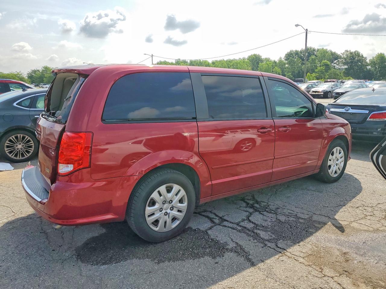 2015 DODGE GRAND CARAVAN SE — снимка 3
