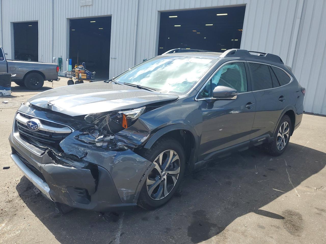 2020 SUBARU OUTBACK LIMITED