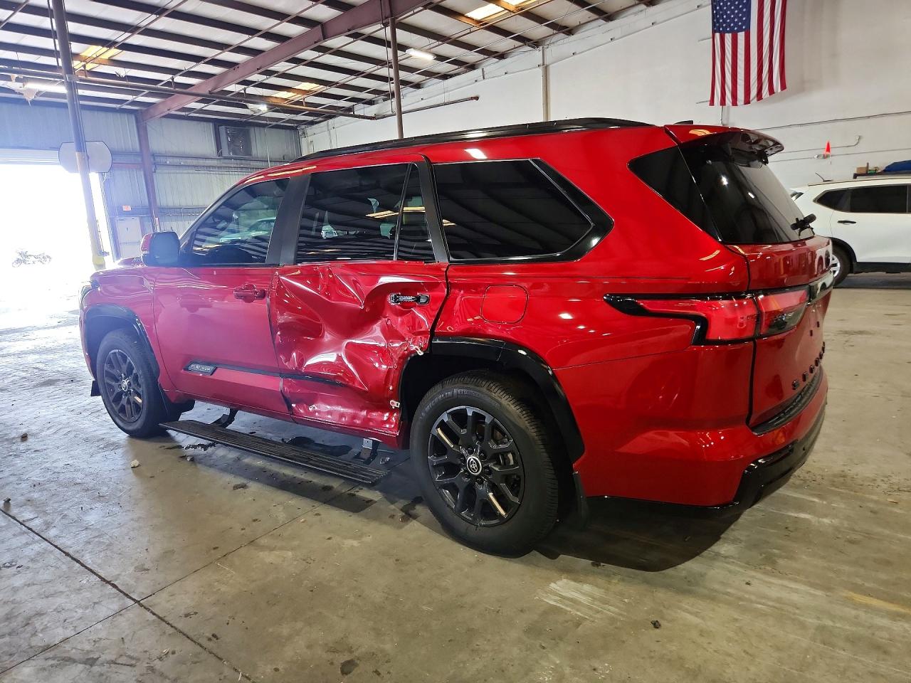 2024 TOYOTA SEQUOIA PLATINUM — снимка 2