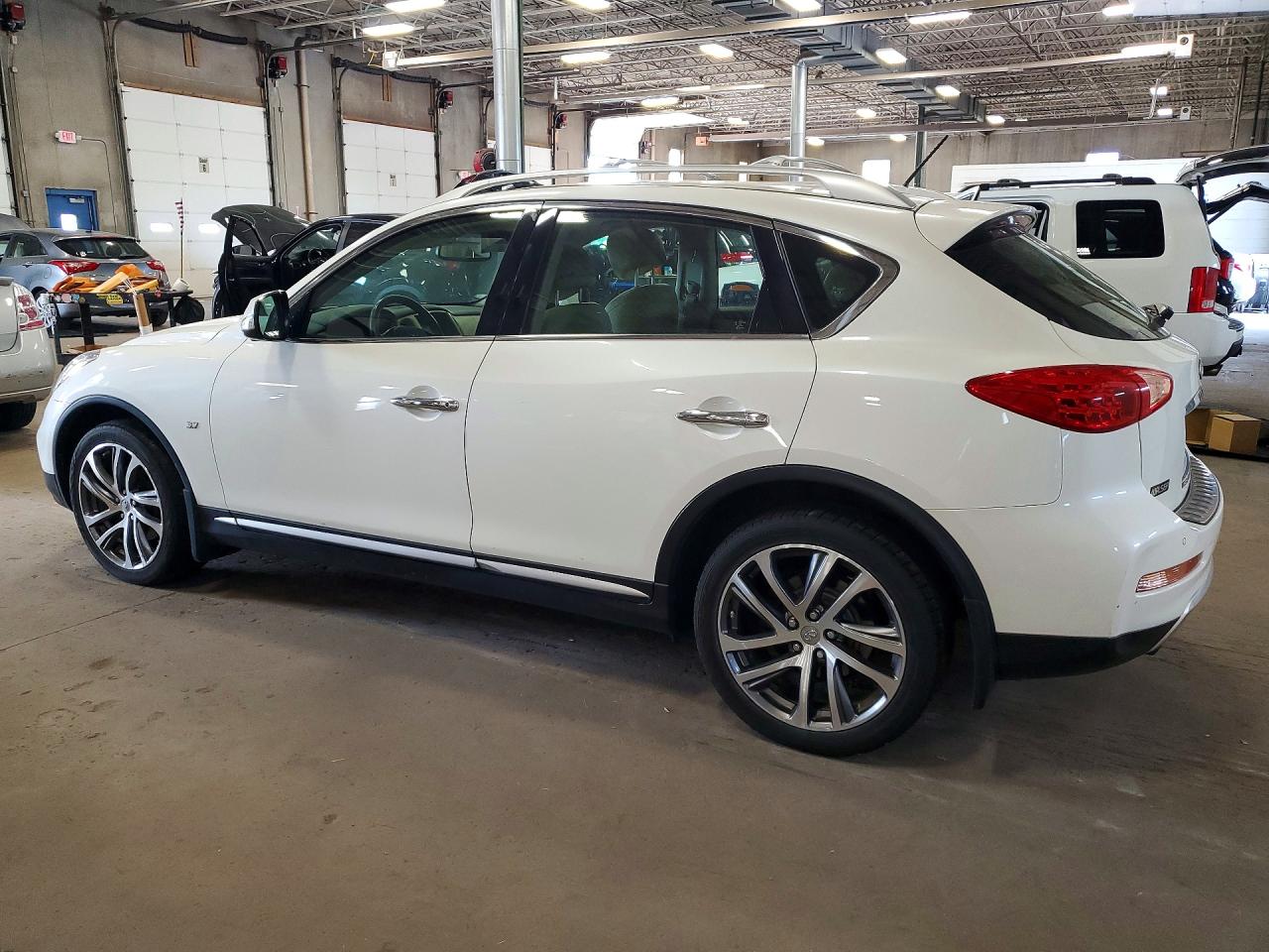 2016 INFINITI QX50 BASE — снимка 2