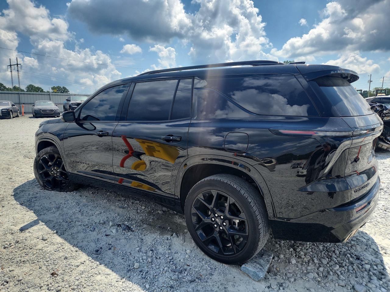 2025 CHEVROLET TRAVERSE RS — снимка 2